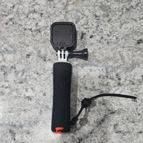 GoPro HERO4 Session Action Camera with Grip, Charger, & Remote - Picture 1 of 9